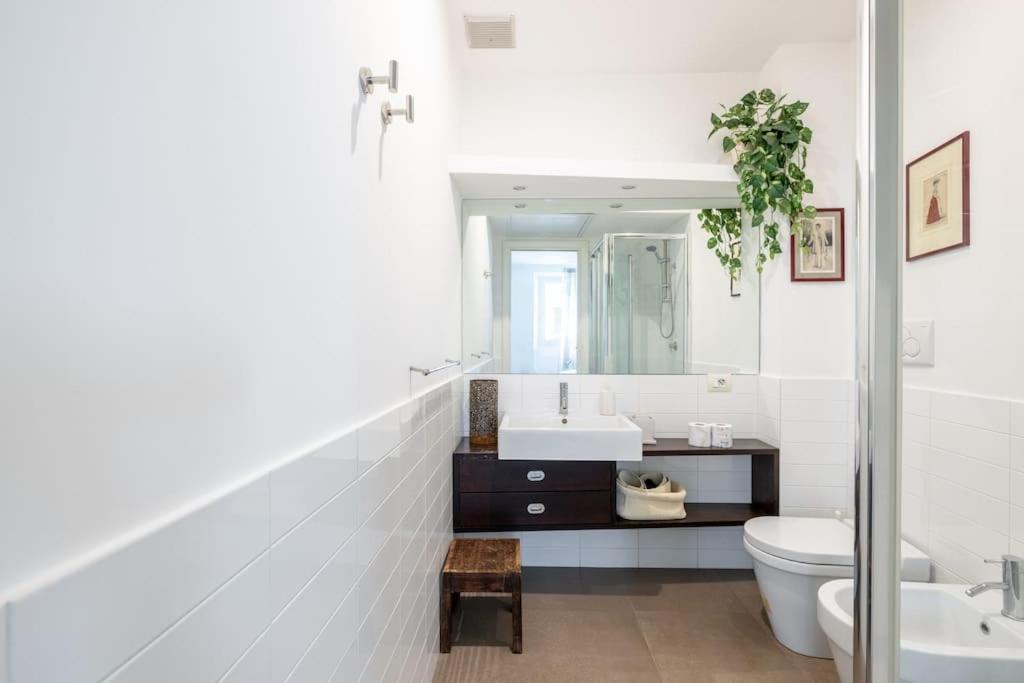Appartamento Hospitalityrome Monti Leonina With Terrace Esterno foto