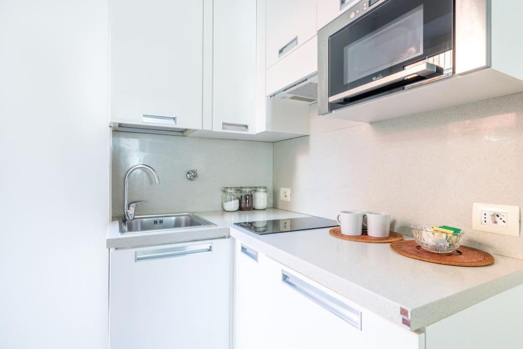 Appartamento Hospitalityrome Monti Leonina With Terrace Esterno foto
